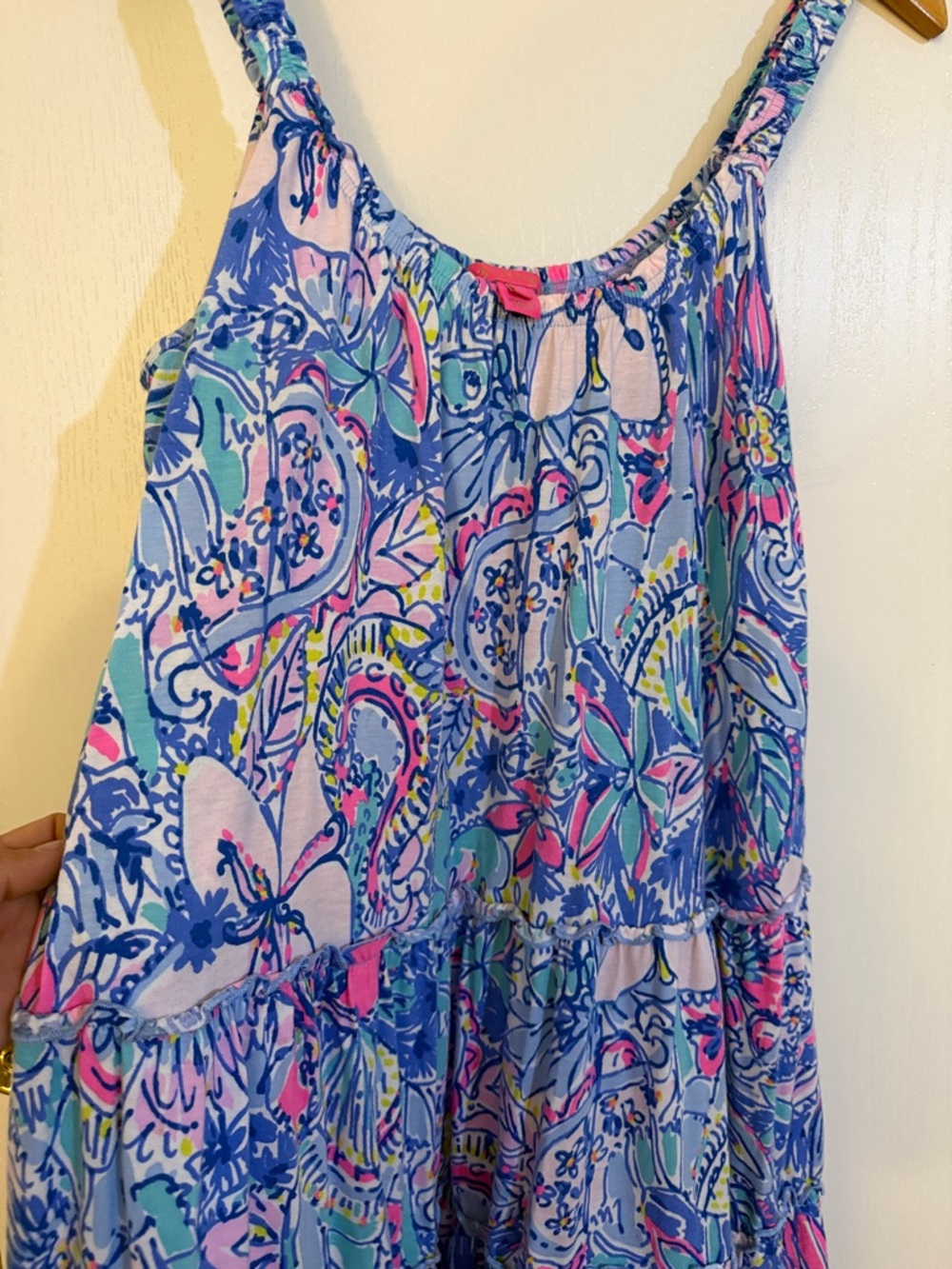Lilly Pulitzer Blue Floral Off-Shoulder Top with Pink Tag - Picture 5 of 6